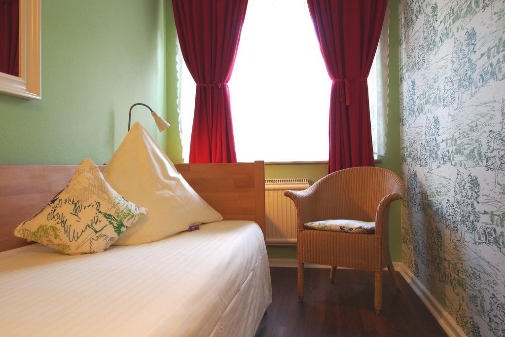 Gasthaus Hotel BRE Стая снимка