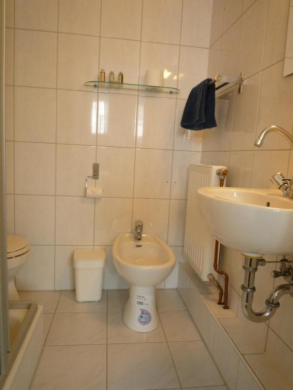 Gasthaus Hotel BRE Стая снимка